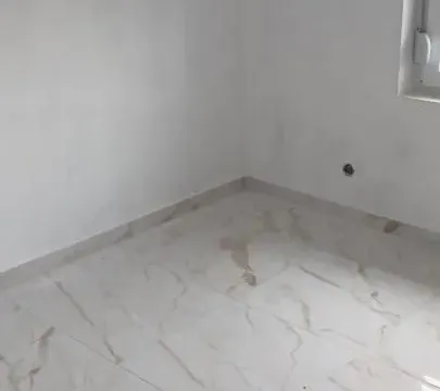 Izdavanje, poslovni prostor, 1200m², Zemun Ugrinovci, Zemun Sve Podlokacije - image 15