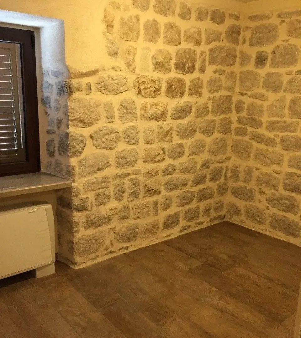 Sale, house, 130m², Prčanj, Kotor