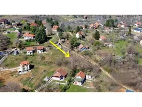 Prodaja, plac, 826m², Petrovaradin, Novi Sad - image 2