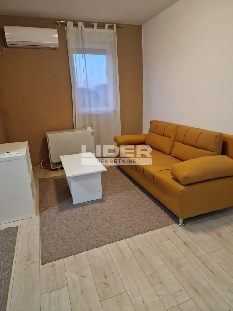 Rent, two bedroom apartment, 48m², Zemun Gornji Grad, Zemun Sve Podlokacije