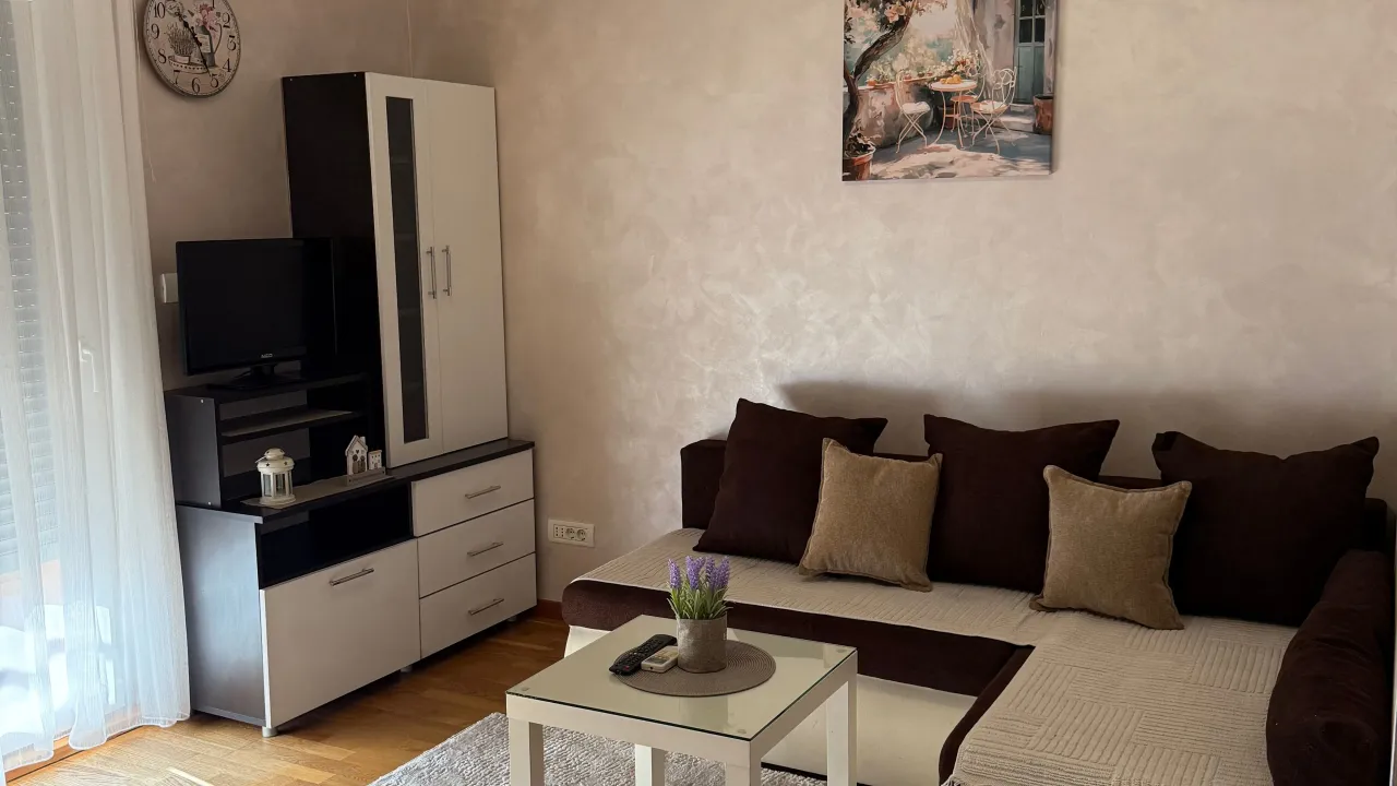 Rent, studio apartment, 30m², City Kvart, Podgorica