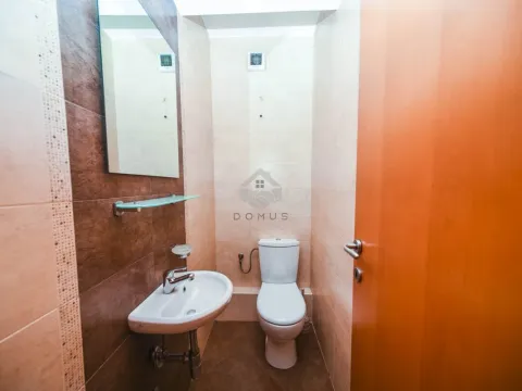 Prodaja, dvosoban stan, 64m², Stari Aerodrom, Podgorica - image 8