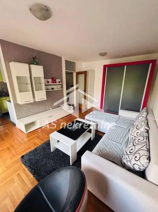 Rent, two bedroom apartment, 45m², Banovo Brdo, Beograd