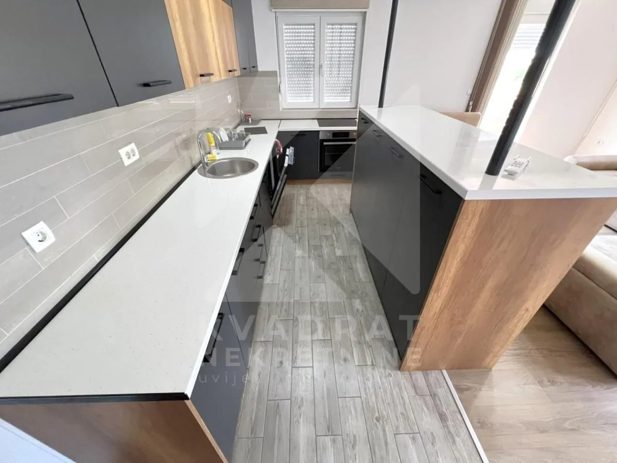 Izdavanje, dvosoban stan, 70m², Donja Gorica, Podgorica
