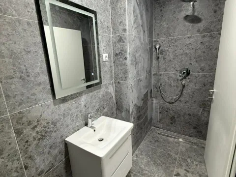 Prodaja, jednosoban stan, 37m², Bečići, Budva - image 7