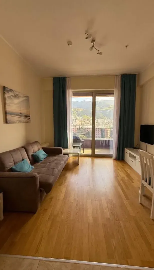 Rent, one bedroom apartment, 44m², Budva, Crna Gora