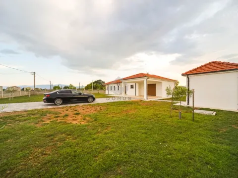 Rent, house, 100m², Zeta, Podgorica - image 4