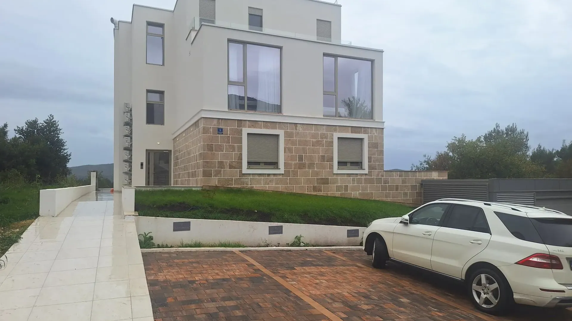 Prodaja, jednosoban stan, 60m², Mrčevac, Tivat