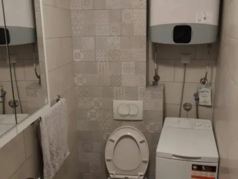 Izdavanje, garsonjera, 29m², Sutomore, Bar - image 5