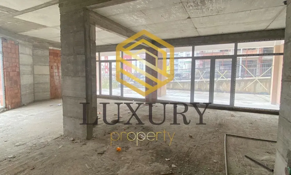 Rent, office space, 190m², Ljubović, Podgorica