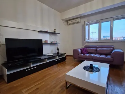 Rent, one bedroom apartment, 54m², City Kvart, Podgorica - image 4