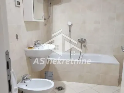 Izdavanje, trosoban stan, 94m², Lion, Zvezdara Sve Podlokacije - image 14