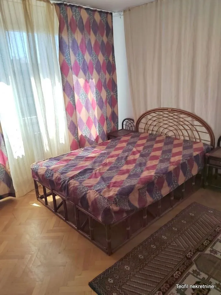 Sale, four bedroom apartment, 107m², Kalenić Pijaca, Vračar Sve Podlokacije