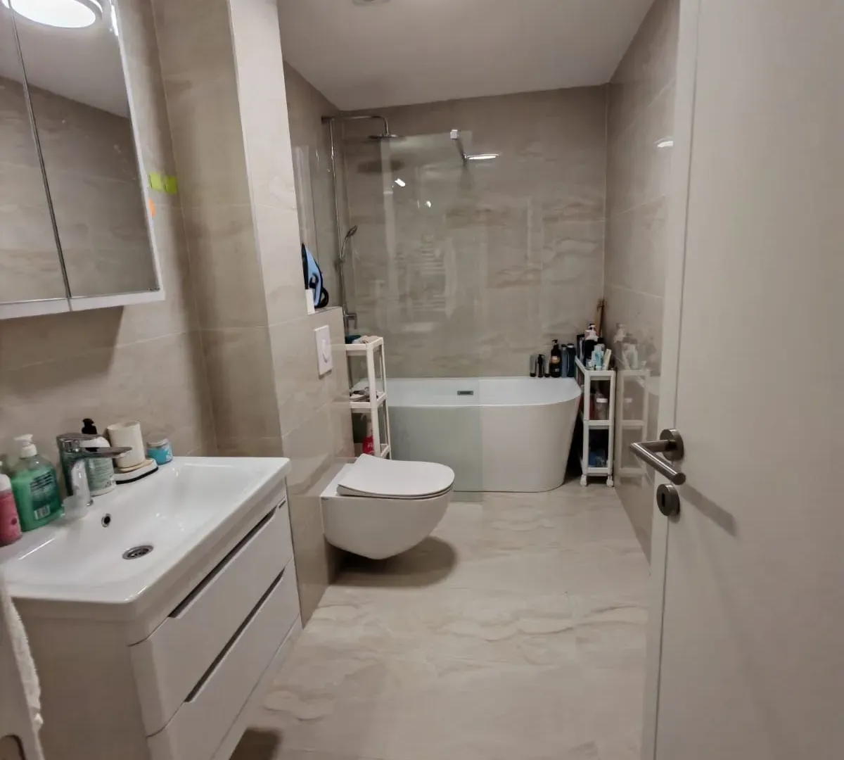 Sale, two bedroom apartment, 80m², Bečići, Budva
