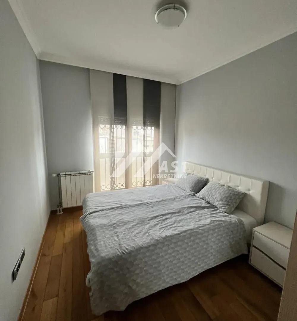 Izdavanje, trosoban stan, 65m², Novi Sad Sve Podlokacije, Novi Sad