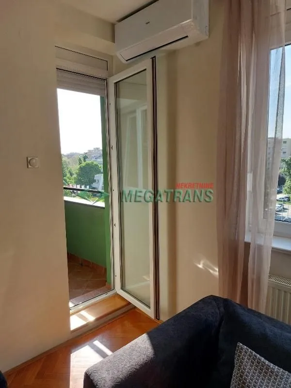Rent, two bedroom apartment, 43m², Grbavica, Novi Sad Sve Podlokacije