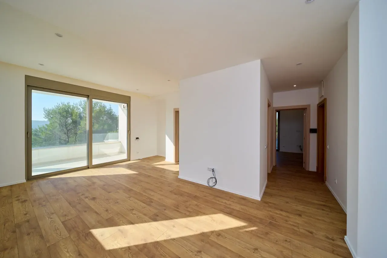 Sale, three bedroom apartment, 115m², Gradiošnica, Tivat