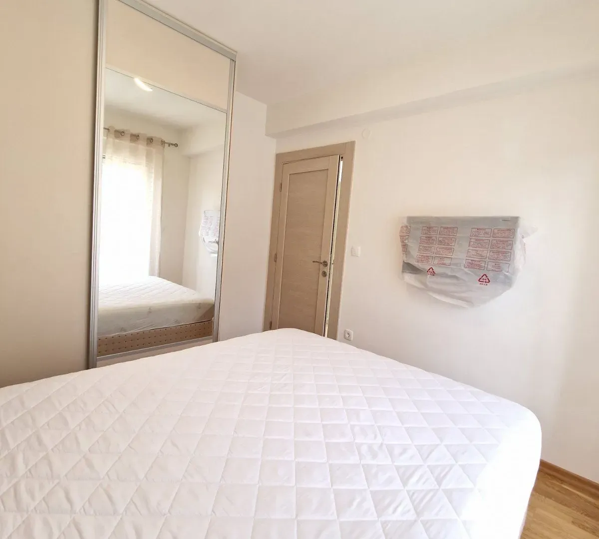 Rent, one bedroom apartment, 47m², Budva, Crna Gora
