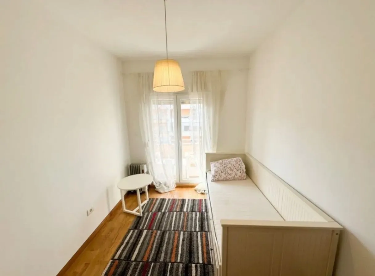 Izdavanje, dvosoban stan, 75m², City Kvart, Podgorica