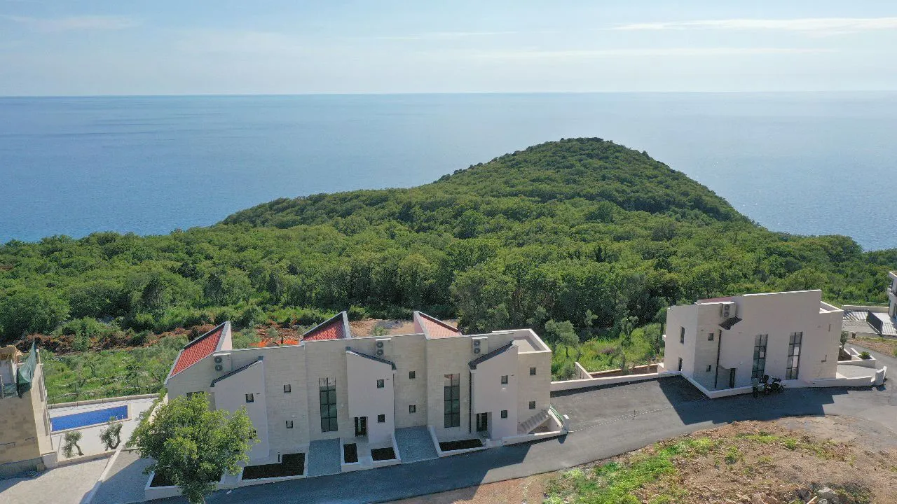 Prodaja, kuća, 140m², Reževići, Budva