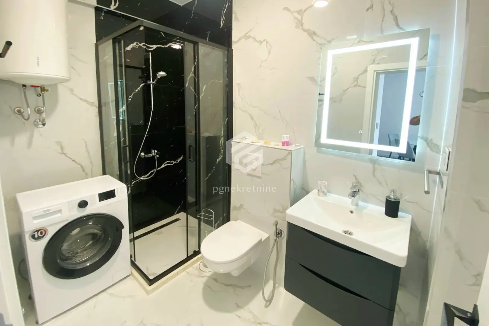 Rent, one bedroom apartment, 54m², Ulcinj, Crna Gora