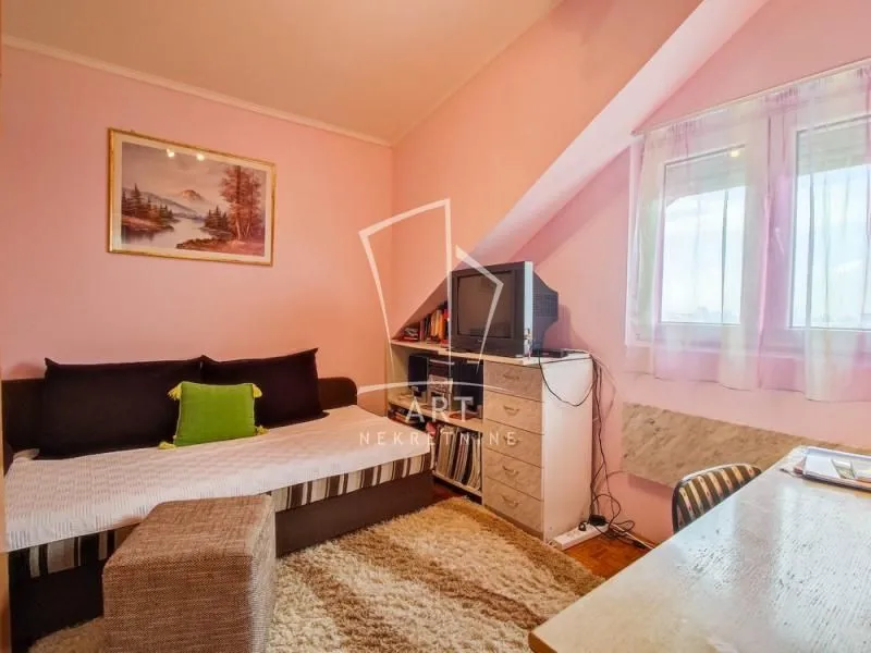 Sale, four bedroom apartment, 79m², Severni Bulevar, Zvezdara Sve Podlokacije