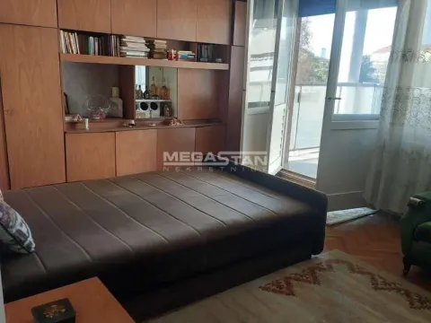 Sale, three bedroom apartment, 101m², Vračar Hram, Vračar Sve Podlokacije - image 7