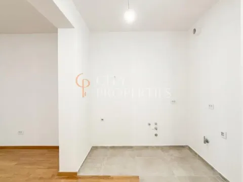 Prodaja, stan, 45m², Stari Aerodrom, Podgorica - image 7