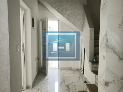 Prodaja, kuća, 528m², Centar, Ćuprija - image 10