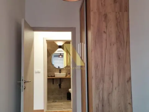 Izdavanje, jednosoban stan, 38m², Grbavica, Novi Sad Sve Podlokacije - image 12