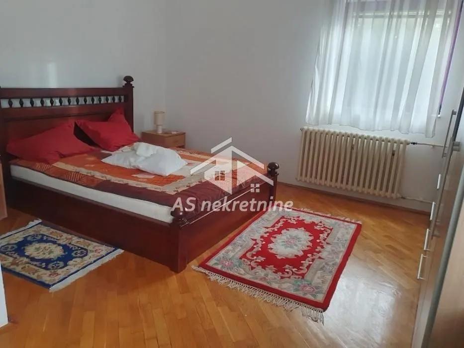 Rent, four bedroom apartment, 125m², Čukarica, Beograd
