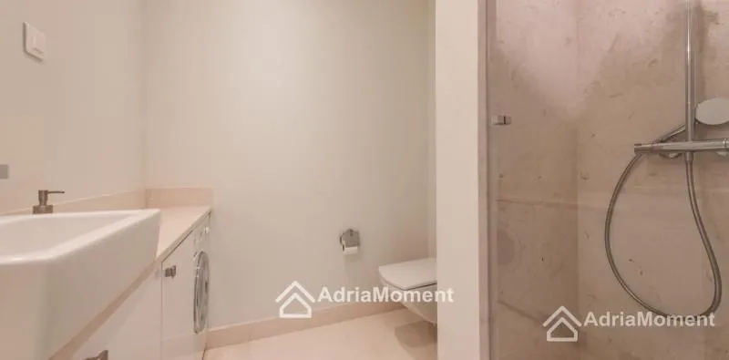 Sale, two bedroom apartment, 148m², Tivat, Crna Gora