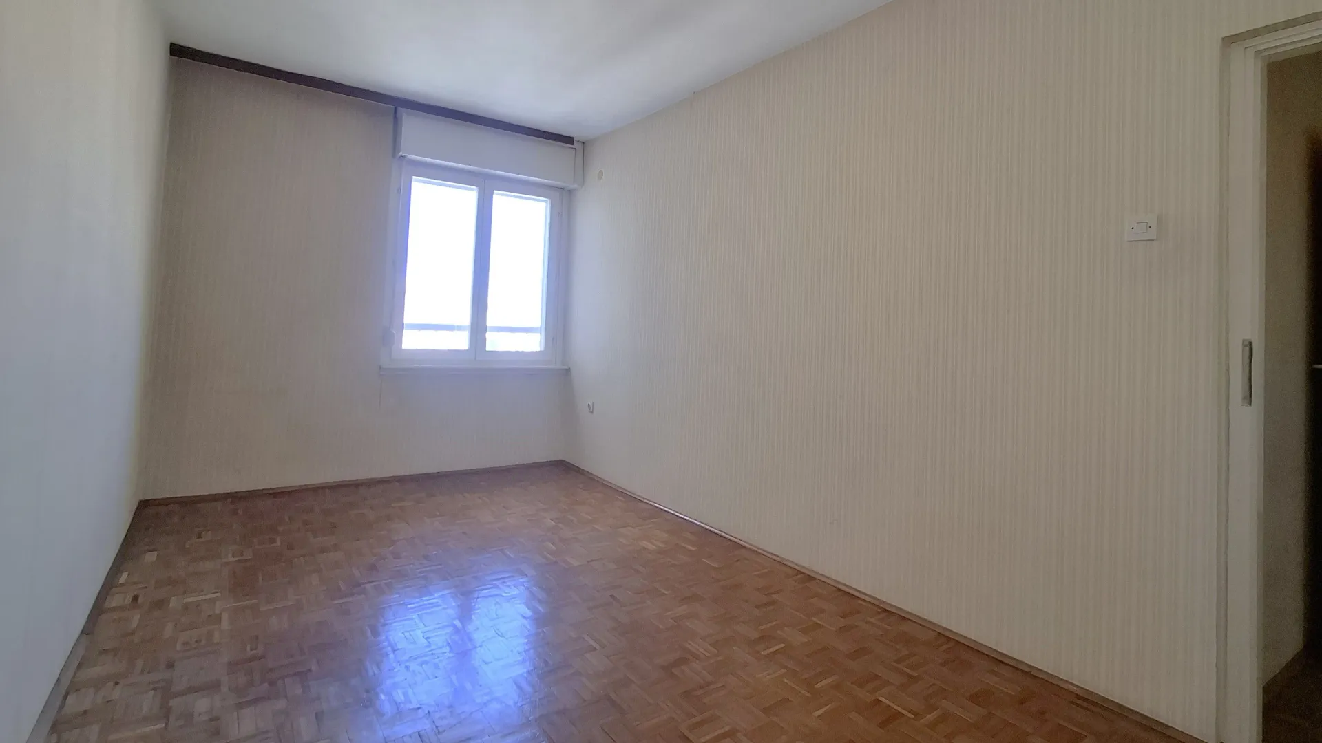 Sale, two bedroom apartment, 66m², Centar, Bar
