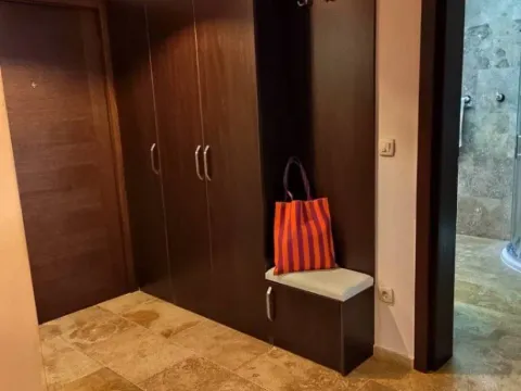 Rent, apartment, 90m², Budva, Crna Gora - image 9