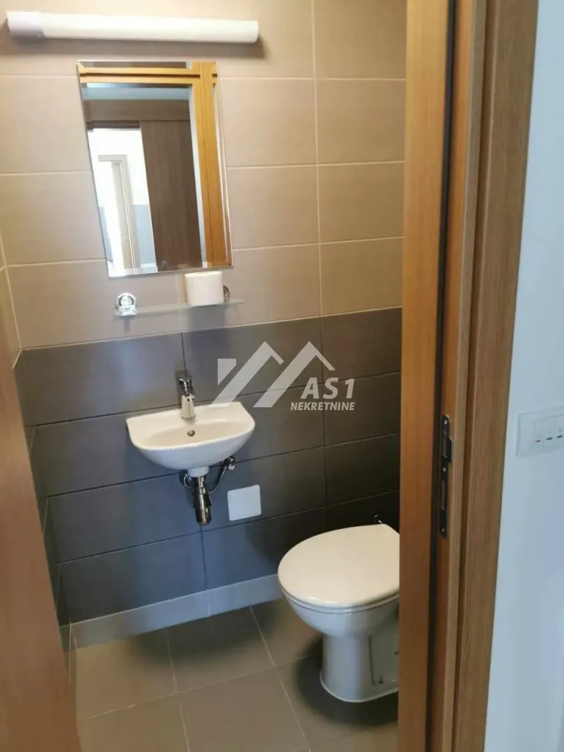 Rent, three bedroom apartment, 68m², Jugovićevo, Novi Sad Sve Podlokacije
