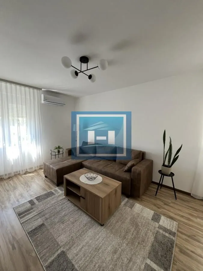 Rent, two bedroom apartment, 62m², Centar, Paraćin