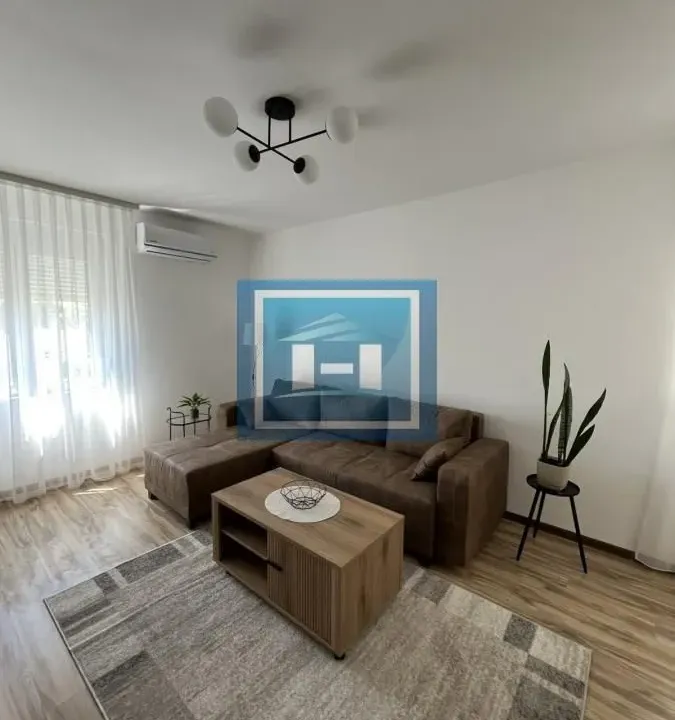 Rent, two bedroom apartment, 62m², Centar, Paraćin
