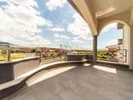 Izdavanje, kuća, 320m², Zlatica, Podgorica - image 16