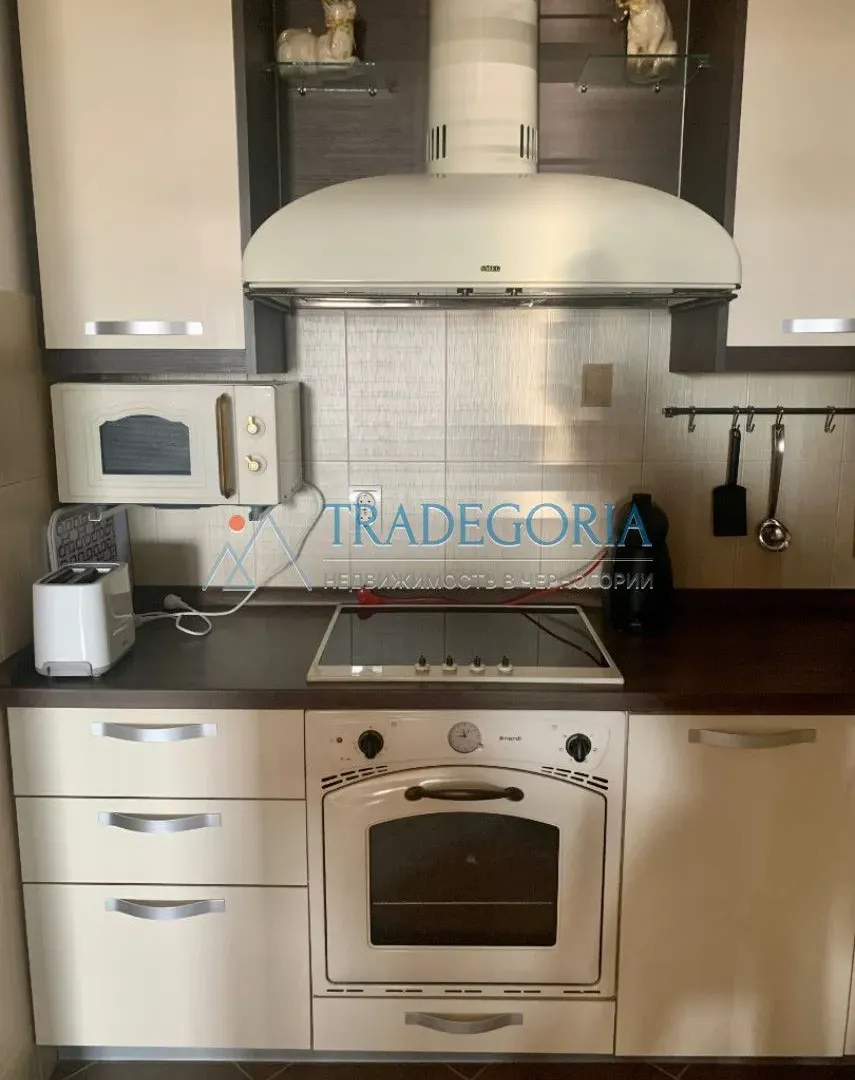 Prodaja, dvosoban stan, 120m², Petrovac, Budva