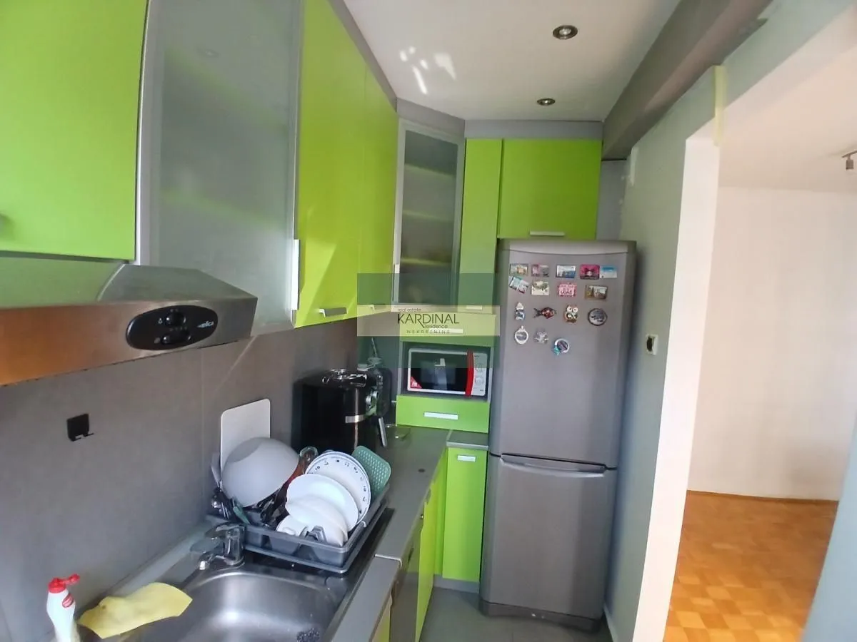 Prodaja, dvosoban stan, 53m², Centar, Jagodina