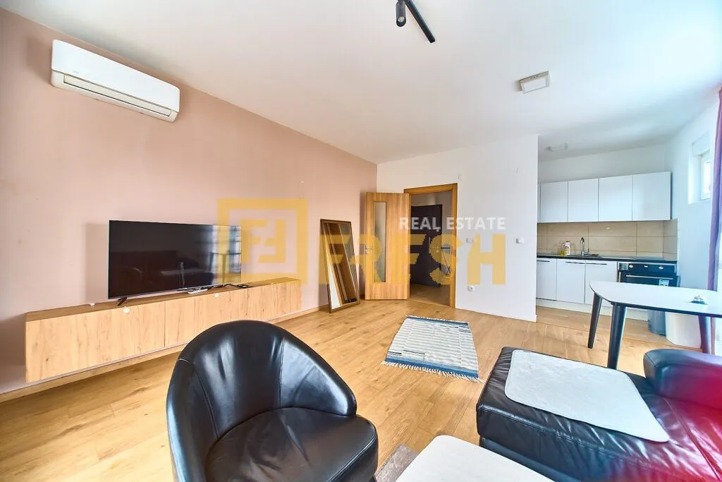 Rent, one bedroom apartment, 54m², Stari Aerodrom, Podgorica