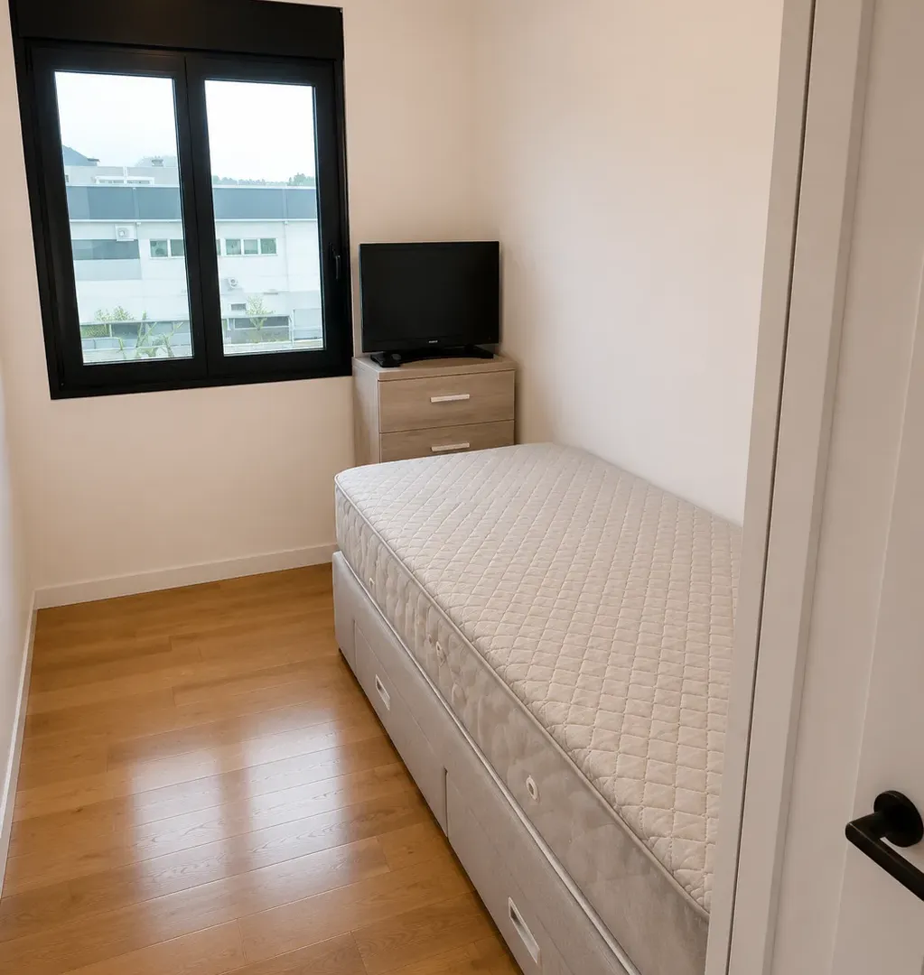 Prodaja, kuća, 270m², Gornja Gorica, Podgorica