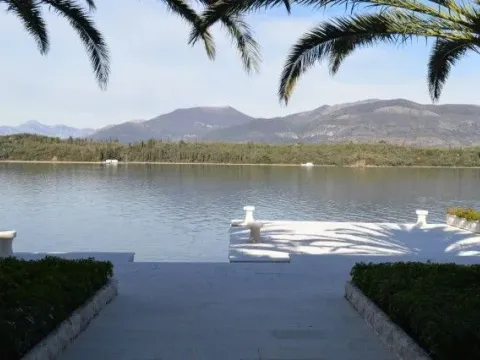 Prodaja, kuća, 286m², Tivat, Crna Gora - image 7