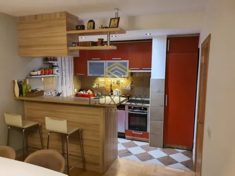Rent, three bedroom apartment, 120m², Zagorič, Podgorica - image 5