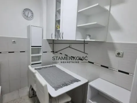 Izdavanje, dvosoban stan, 40m², Podbara, Novi Sad Sve Podlokacije - image 6
