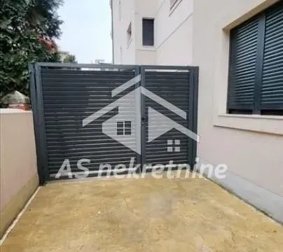Izdavanje, dvosoban stan, 40m², Voždovac Sve Podlokacije, Beograd - image 13