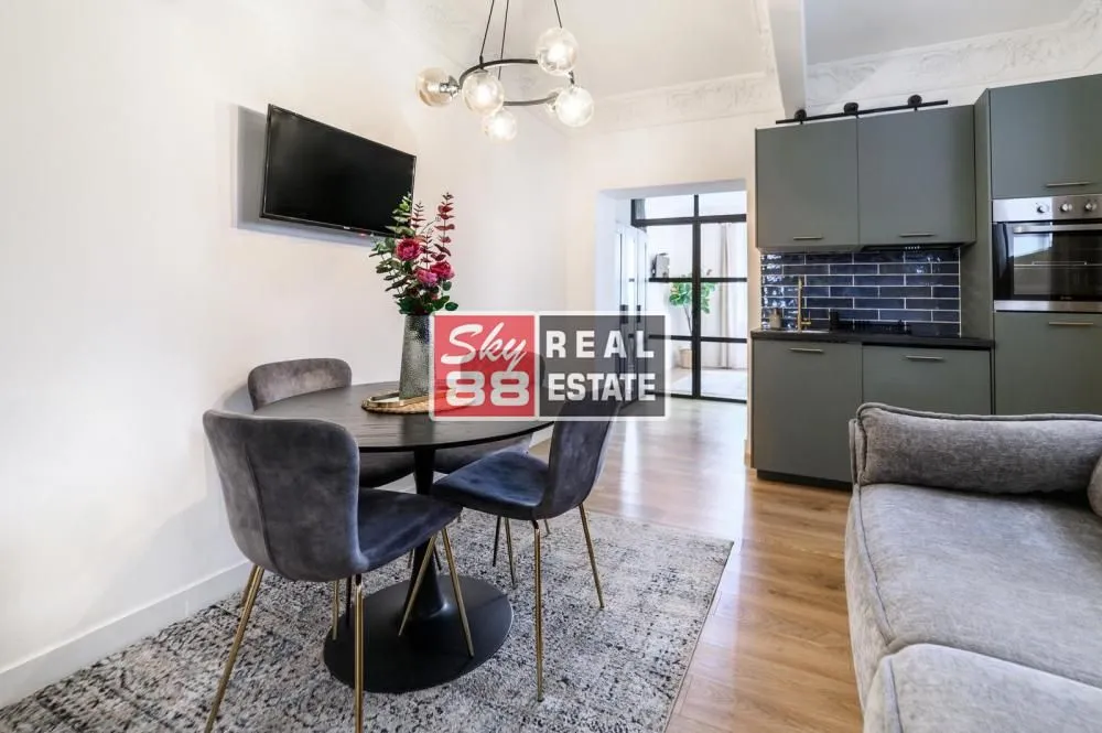 Sale, one bedroom apartment, 34m², Savski Venac, Beograd