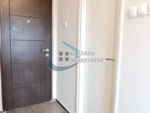 Rent, two bedroom apartment, 45m², Savski Venac, Beograd - image 13