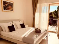 Izdavanje, jednosoban stan, 850m², Bečići, Budva - image 1