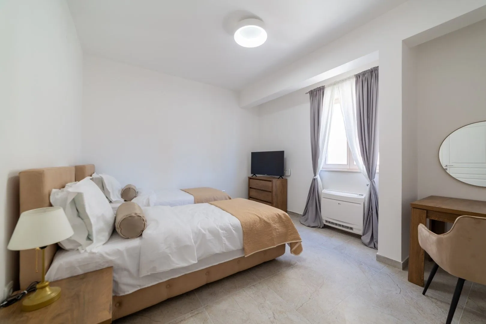 Rent, house, 315m², Tivat, Crna Gora